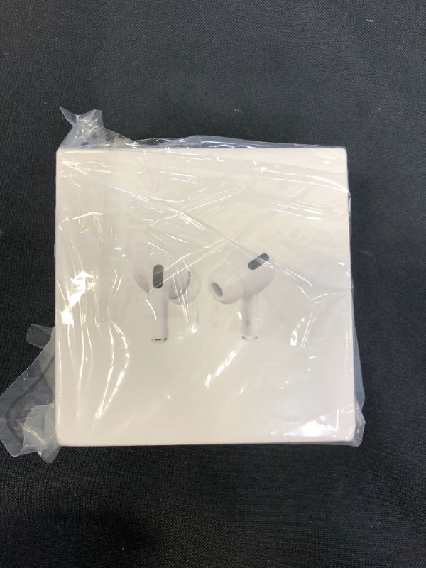 Photo 3 of Apple AirPods Pro Wireless Earbuds with MagSafe Charging Case. Active Noise Cancelling, Transparency Mode, Spatial Audio, Customizable Fit, Sweat and Water Resistant. Bluetooth Headphones for iPhone
FACTORY SEALED