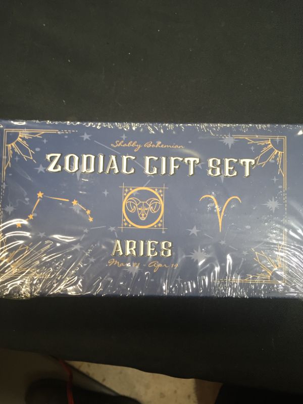 Photo 1 of ZODIAC CRYSTAL GIFT SET- ARIES - FACTORY SEALED 