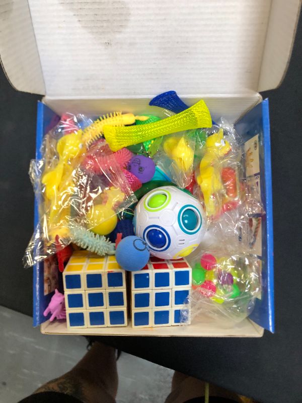 Photo 1 of 28PCS Pop Toy Cubes, Sensory Pack Plastic Push Bubble Bulk Hard Shell Gift Gifts Classroom Prize Prizes Set Stress Anxiety
