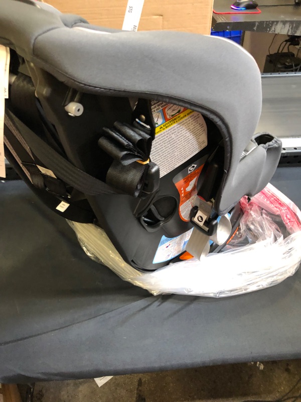 Photo 5 of Graco Extend2Fit Convertible Car Seat | Ride Rear Facing Longer with Extend2Fit, Redmond
