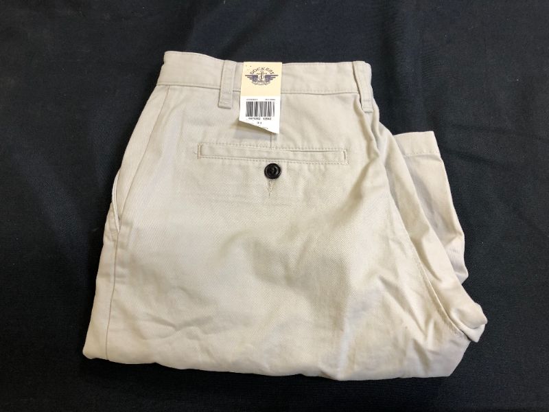 Photo 2 of Dockers Men's Perfect Classic Fit Shorts SIZE 31