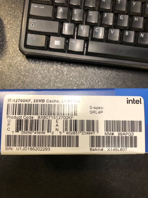 Photo 4 of Intel Core i7-12700KF Desktop Processor 12 (8P+4E) Cores up to 5.0 GHz Unlocked  LGA1700 600 Series Chipset 125W
