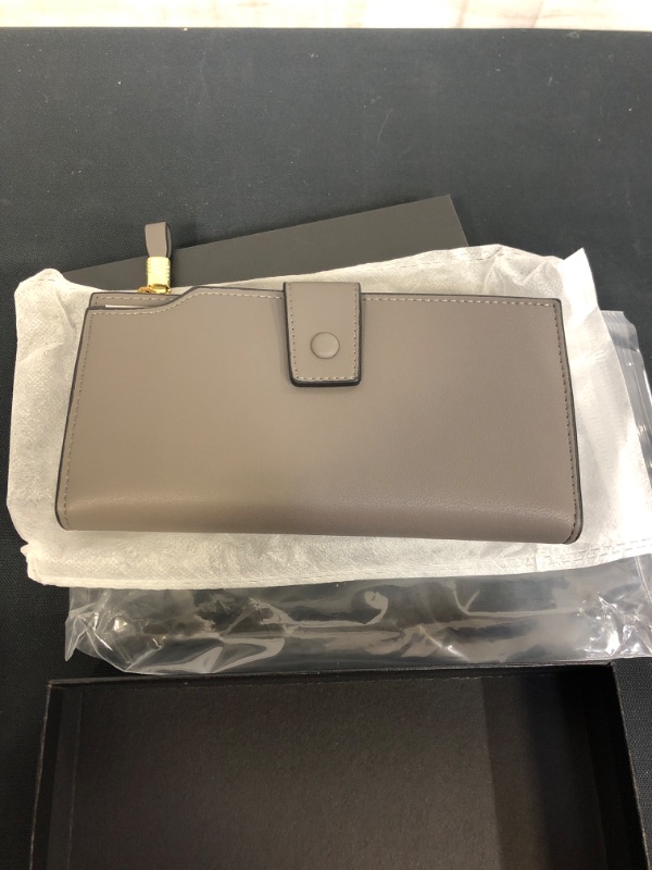 Photo 1 of Travelambo Womens RFID Blocking Large Capacity Luxury Waxed Genuine Leather Clutch Wallet Multi Card Organizer
