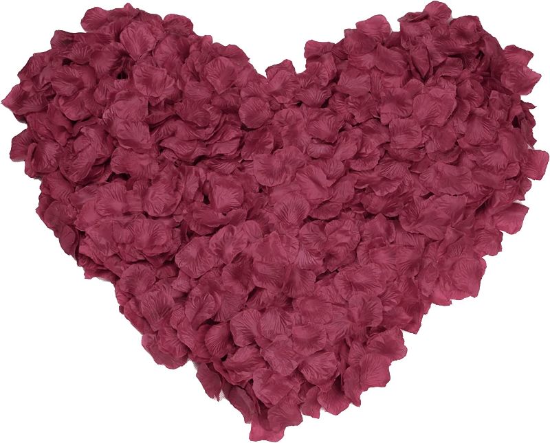 Photo 1 of 3000 Pcs Rose Petals Artificial Flower Petals Silk Rose Petals Decorations for Valentine's Day,Wedding,Romantic Night,Party,Table, Dining Room,Birthday,Romantic Scenery with Rose Petals
 2 COUNT 