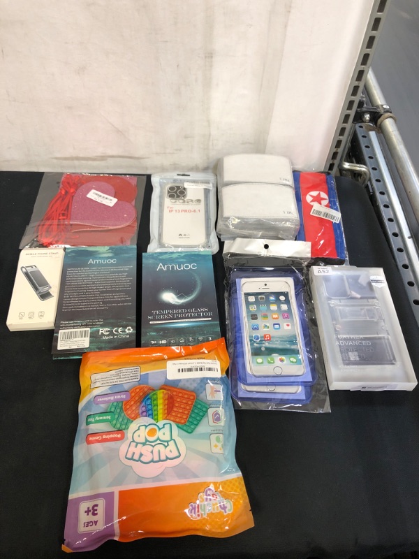 Photo 1 of 10PC LOT, MISC ITEMS 