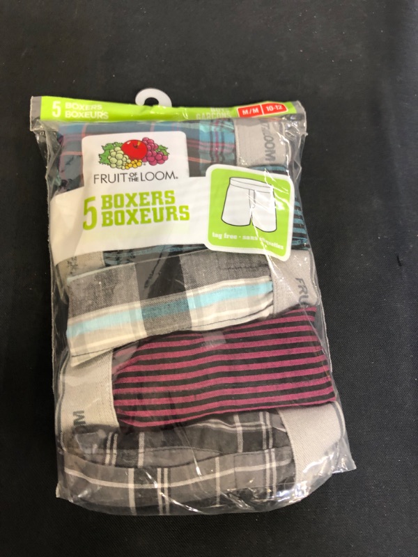 Photo 1 of Fruit of the Loom Men S Woven Boxers 5 Pack Medium
 SIZE BOYS M 