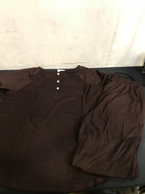 Photo 1 of PAIR OF WOMENS PAJAMA SHORT SLEEVE AND SWEATS -- BROWN SIZE SMALL 