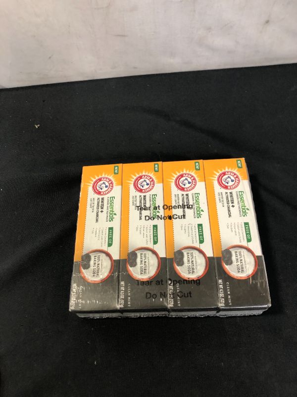 Photo 2 of Arm & Hammer Essentials FluorideFree Toothpaste Whiten + Activated Charcoal4 Pack of 4.3oz Tubes Clean 100 Natural Baking Soda, Mint, 17.2 Ounce
EXP 10/2023