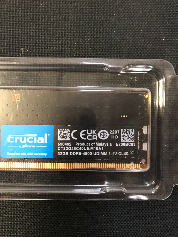 Photo 3 of Crucial RAM 32GB DDR5 4800MHz CL40 Desktop Memory CT32G48C40U5 ---- factory sealed
