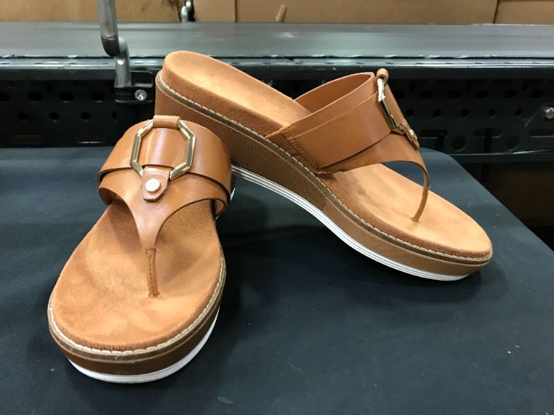 Photo 2 of Cole Haan Women's Originalgrand Flatform Thong Sandal Wedge size 6