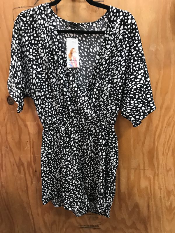 Photo 2 of Black Animal Print V-Neck Romper  Size M