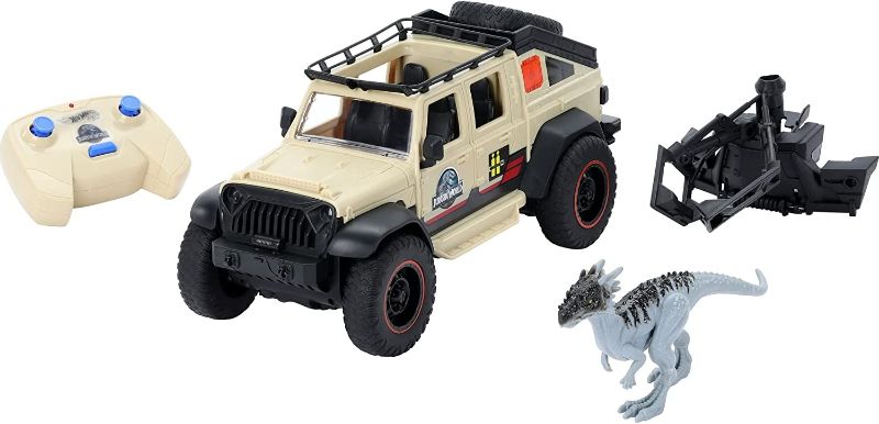 Photo 1 of 2 pack --?Matchbox Jurassic World Dominion Jeep Gladiator R/C Vehicle with 6-inch Dracorex Dinosaur Figure, Remote-Control Car with Removable Auto-Capture Claw-------new factory sealed
