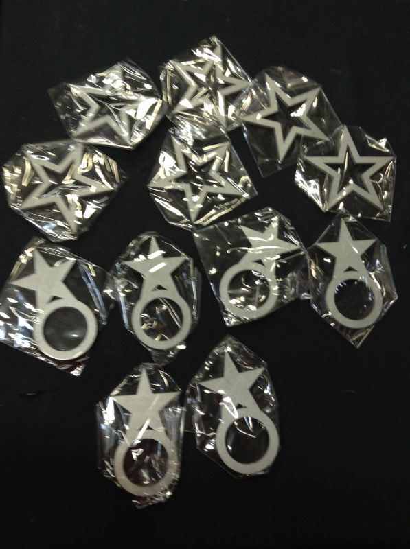 Photo 2 of 12 Pieces 4th of July Napkin Rings Star Napkin Rings Holder Wooden Patriotic Independence Day Napkin Rings Holders Wood Buckle Napkin Ring for Wedding Party Dinner Table Decor (Silver)