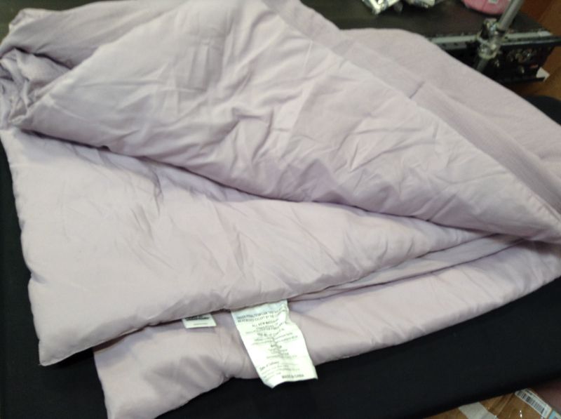 Photo 1 of Comforter Light Purple 1 pcs 66x98 nches