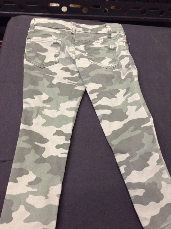 Photo 2 of Girls' Mid-rise Camo Ankle Jeggings - Cat & Jack SIZE GIRLS 4