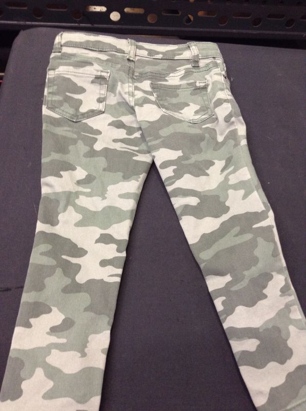 Photo 1 of Girls' Mid-rise Camo Ankle Jeggings - Cat & Jack SIZE GIRLS 4