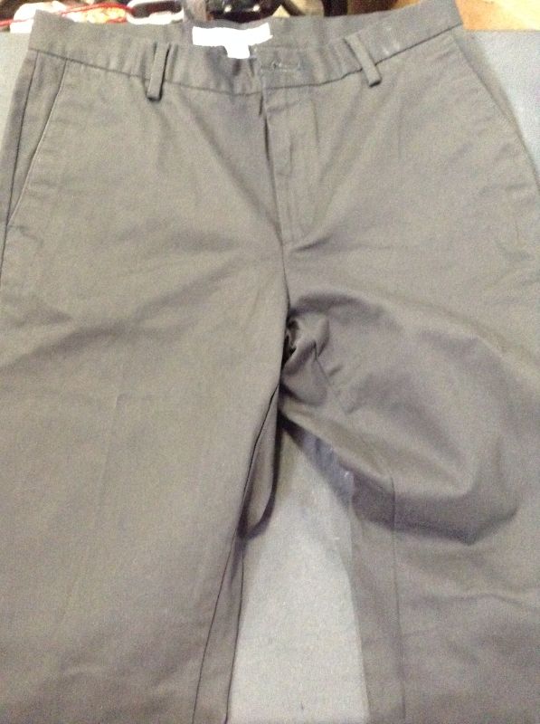 Photo 2 of Amazon Essentials Men's Slim-Fit Lightweight Stretch Pant  size 31w-32L