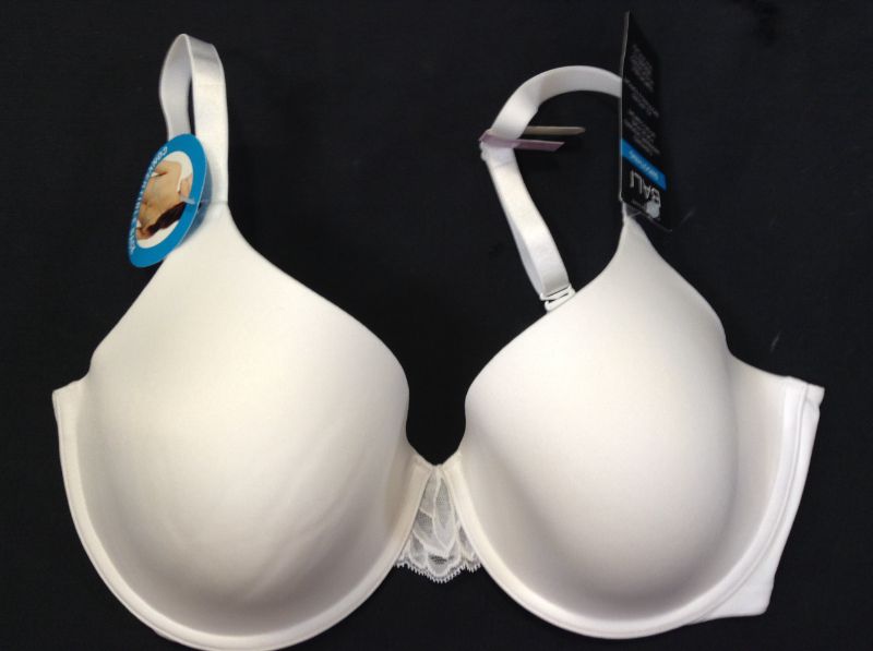 Photo 2 of Bali Women's One Smooth U Dreamwire Underwire Bra--34D