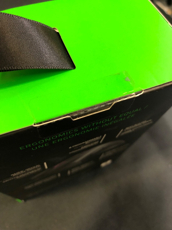 Photo 3 of Razer DeathAdder V2 Gaming Mouse: 20K DPI Optical Sensor - Fastest Gaming Mouse Switch - Chroma RGB Lighting - 8 Programmable Buttons - Rubberized Side Grips - Classic Black
FACTORY SEALED