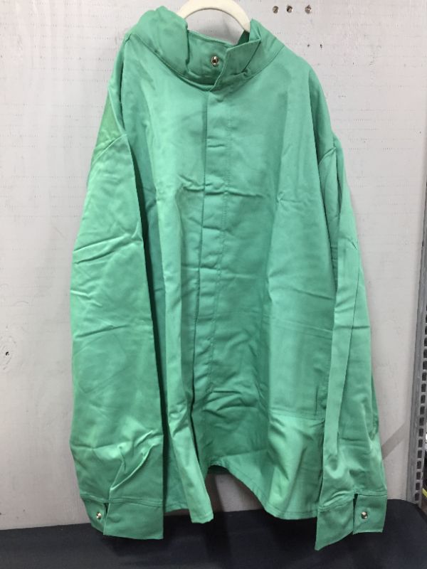 Photo 2 of MAGID 1530RF-3XL 1530RF Green Arc-Rated 9.0 oz. Cotton Relaxed Fit Jacket, Green, 3XL
