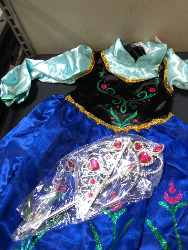 Photo 2 of princess costume dress
size 100 2-10 years 