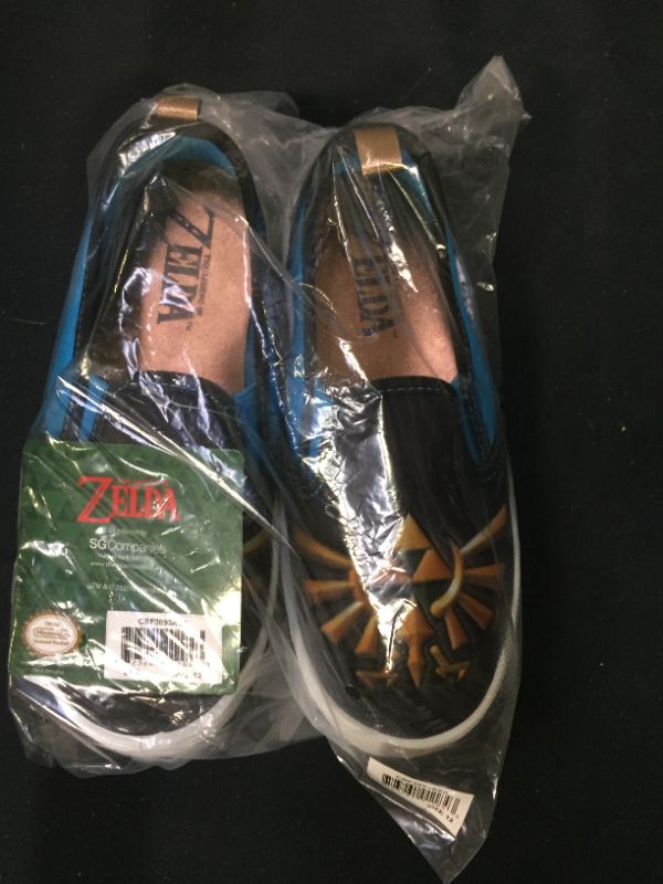 Photo 2 of Zelda Nintendo Low Top Shoes,Slip On Sneakers Non-Marking Bottoms,Toddler Size 10 to Kids Size 3
