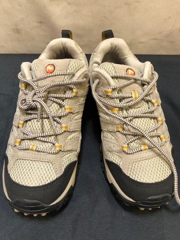Photo 2 of Merrell Women's Moab 2 Vent Hiking Shoe SIZE 8.6 WIDE-- USA