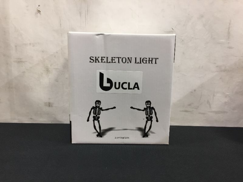 Photo 3 of BUCLA Halloween Decoration, Skeleton Skull String Lights, 8 Lighting Modes Battery Operated Indoor Outdoor String Lights, Waterproof Battery Box, (10 feet/Pack, 20 Skeletons/Pack, 2 Packs/Box)
