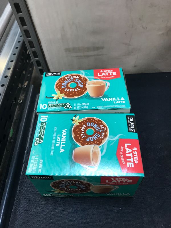 Photo 2 of 10 Ct the Original Donut Shop Vanilla Latte K-Cup ® Pods. Coffee - Kosher Single Serve Pods
exp apr 6 2022 2 pack 