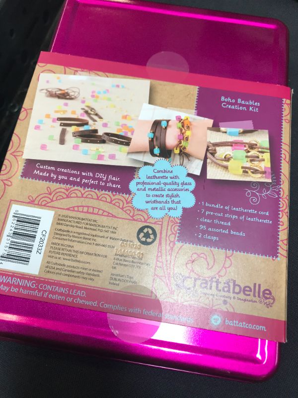 Photo 3 of Craftabelle – Boho Baubles Creation Kit – Bracelet Making Kit – 101pc Jewelry Set with Beads – DIY Jewelry Kits for Kids Aged 8 Years +
(factory sealed)