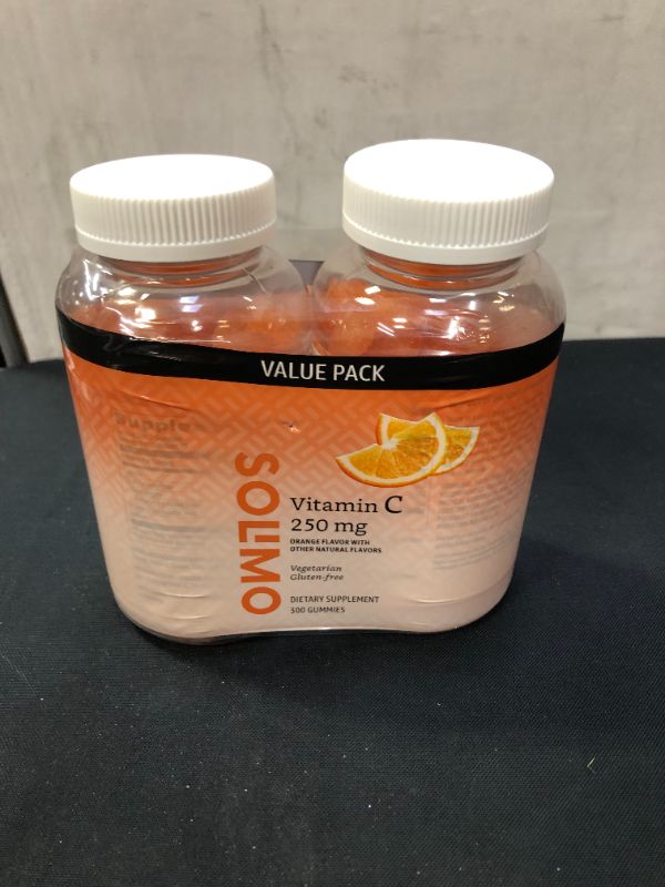 Photo 2 of Amazon Brand - Solimo Vitamin C 250mg, 150 Gummies, 2 Gummies per Serving (Pack of 2) (exp: 09/2023)
