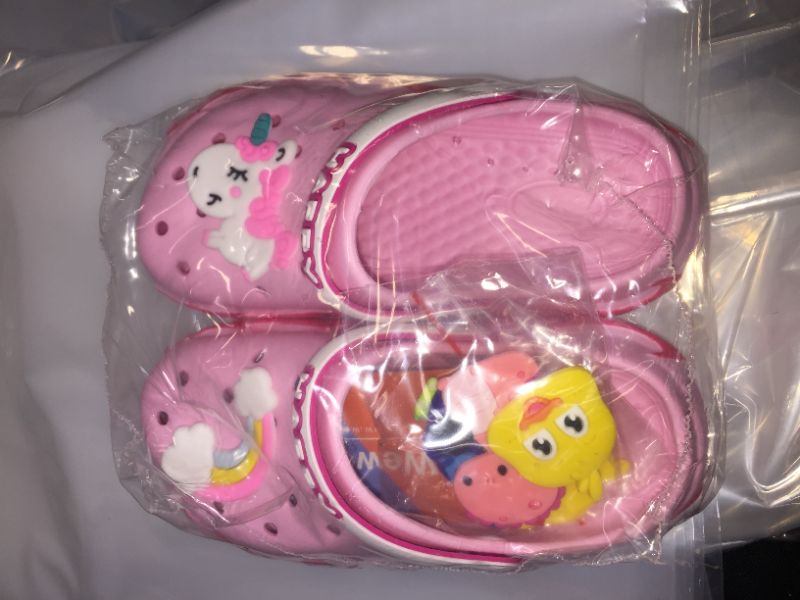 Photo 2 of Weweya Kids Garden Clogs Summer Cute Sandals Slippers with Cartoon Charms for Girls Toddler SIZE 5.5-6.5 Toddler
