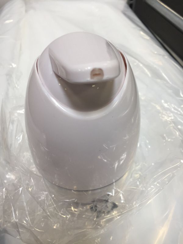 Photo 2 of Amazon Basics Pivoting Soap Pump Dispenser - White 6.3 x 3.75 x 3.7 inches


