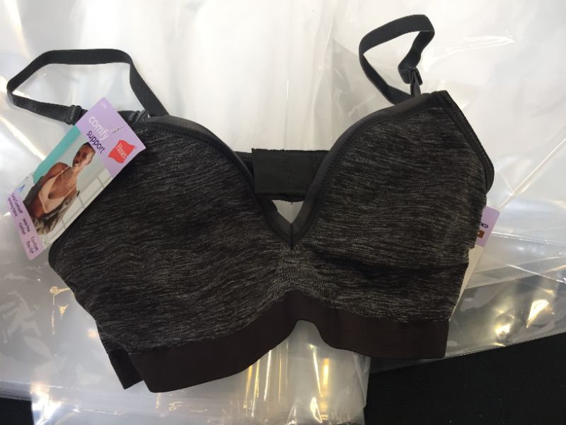 Photo 2 of Hanes Women's Comfy Support Wirefree Bra MHG795 SIZE SMALL
