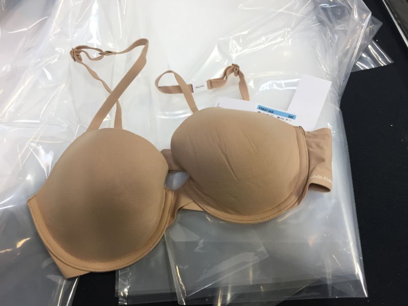 Photo 2 of Calvin Klein Women's Perfectly Fit Lightly Lined T-Shirt Bra with Memory Touch SIZE 32C
