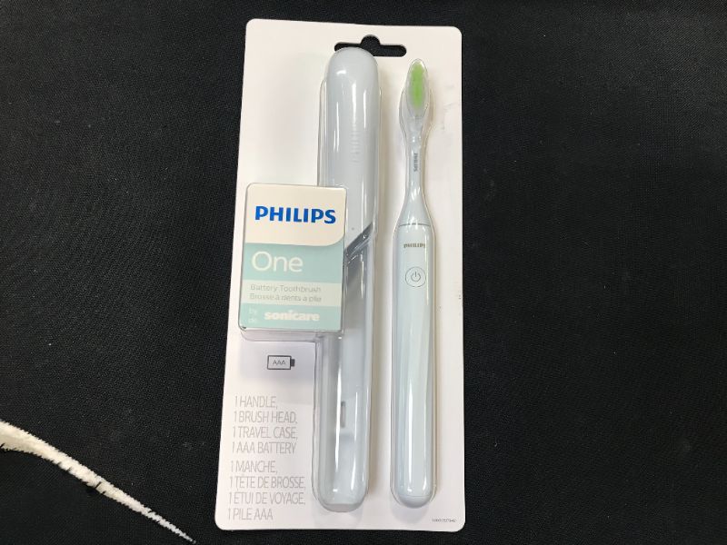 Photo 2 of Philips Sonicare Battery Toothbrush

