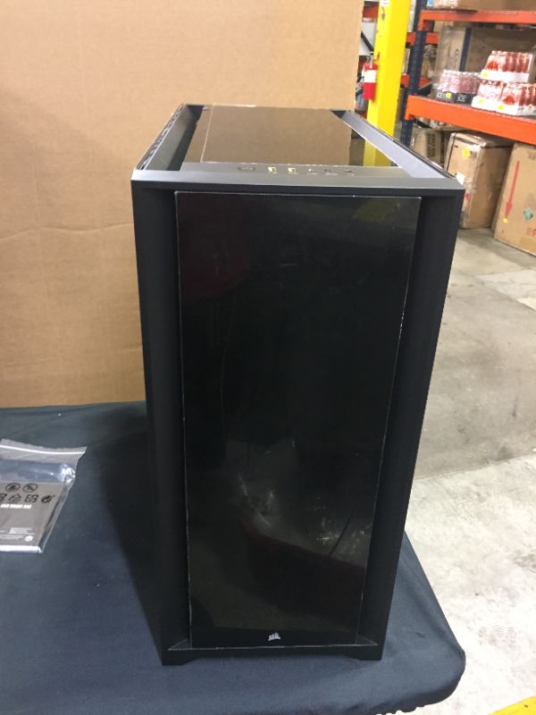 Photo 4 of Corsair iCUE 5000X RGB Tempered Glass Mid-Tower ATX PC Smart Case - Black
