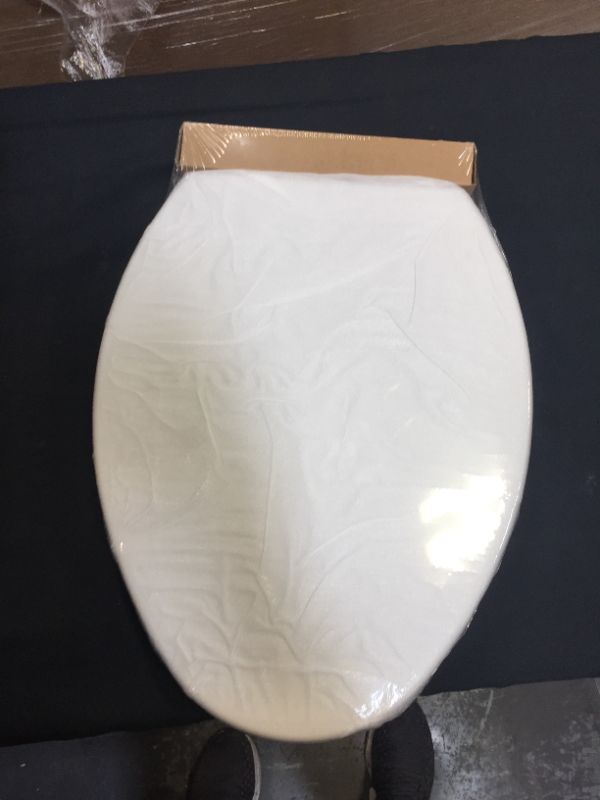 Photo 2 of CYRRET Elongated Toilet Seat Slow Close, Easy to Install and Clean, Durable Plastic, White, Replacement Toilet Seats, Fits Standard Elongated, Obling or Oval Toilets
