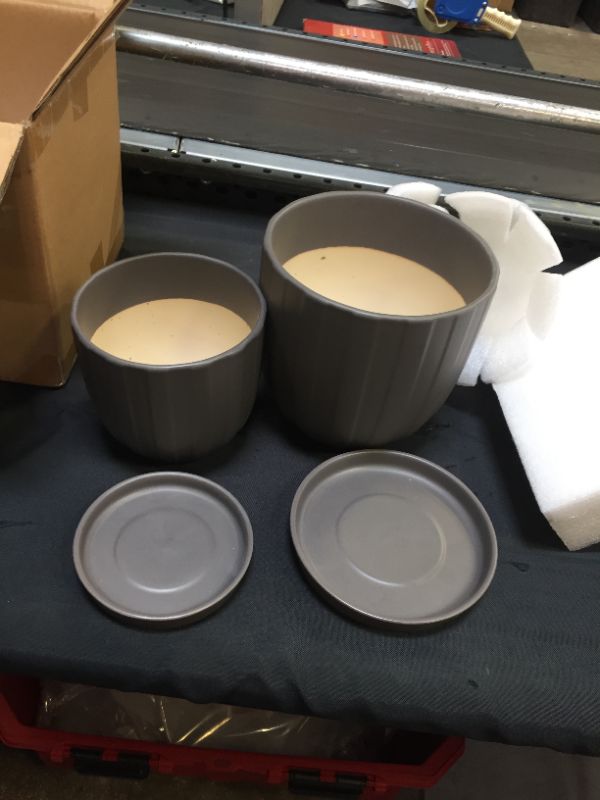 Photo 1 of 2 Pk grey ceramic pots