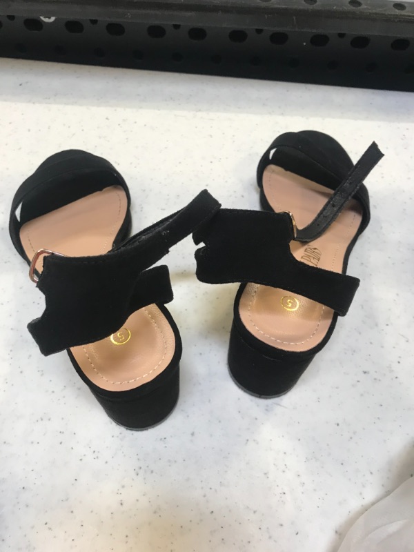 Photo 2 of DREAM PARIS GIRLS SHOES 5.5 WEDGES BLACK  [ GREAT CONDITION ] 