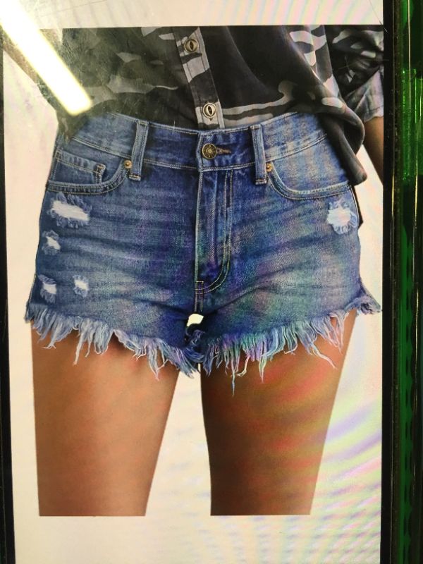 Photo 1 of UTYFUL WOMENS CASUAL SUMMER RIPPED RAW CUT HEM DISTRESSED STRETCHY DENIM JEANN SHORTS 
SMALL