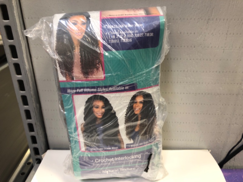 Photo 3 of Bobbi Boss African Roots Braid Collection Crochet BRAZILIAN WATER WAVE 22' (3-PACK, 27)
