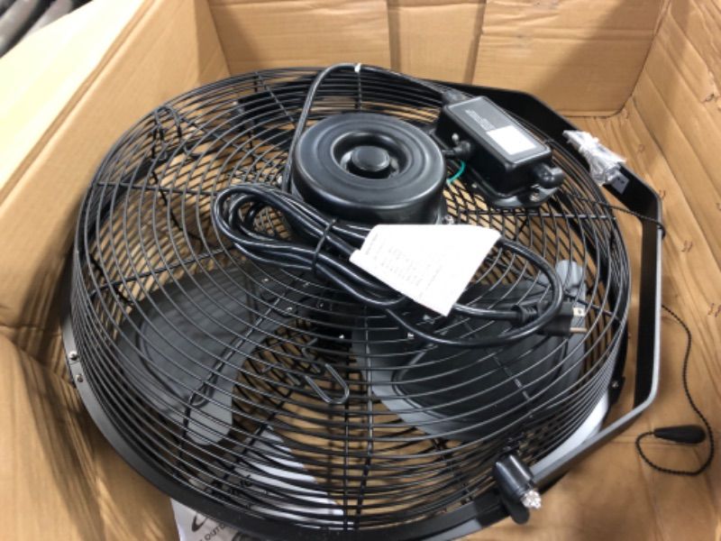 Photo 3 of ILIVING WALL MOUNTED VARIABLE SPEED INDOOR/OUTDOOR WEATHERPROOF FAN, INDUSTRIAL GRADE FOR PATIO, GREENHOUSE, GARAGE, WORKSHOP, AND LOADING DOCK, BLACK (OUTDOOR 18")
