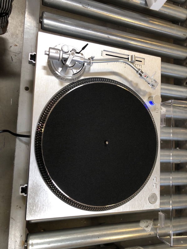 Photo 2 of DIGITNOW High Fidelity Belt Drive Turntable