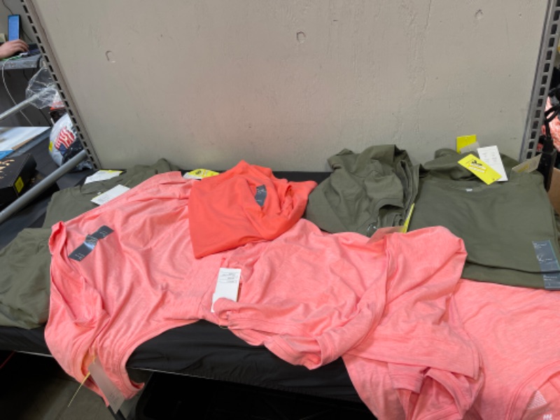 Photo 1 of BAG LOT, WOMEN'S CLOTHING, LOUNGE SHIRTS, ALL SIZES M
SIMILAR AND SAME SHIRTS