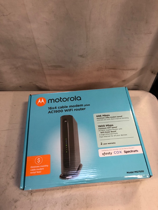 Photo 3 of Motorola MG7550 16x4 Cable Modem Plus AC1900 Dual Band WiFi Gigabit Router with Power Boost and DFS (unable to fully test)