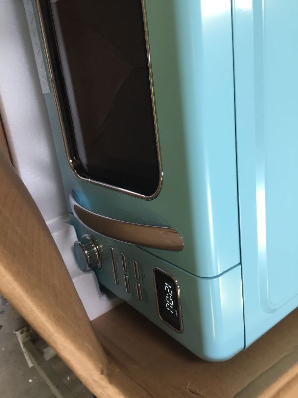 Photo 4 of 1.1 cu. ft. Retro Countertop Microwave in Blue