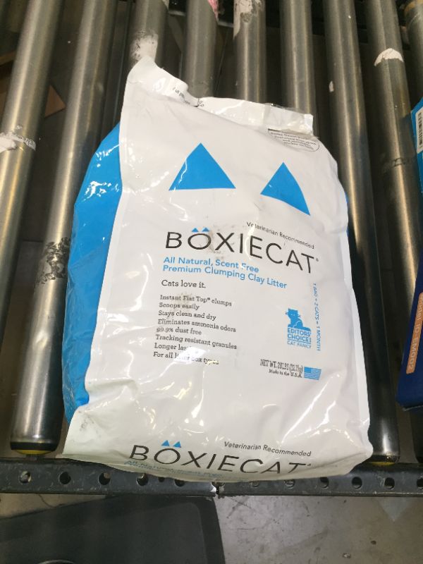 Photo 2 of Boxiecat Premium Unscented Clumping Clay Cat Litter, 28-lb bag