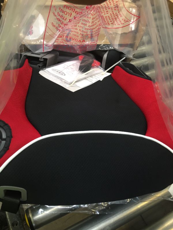 Photo 2 of Graco Affix Asiento elevador de coche con respaldo con pestillo, rojo, negro
