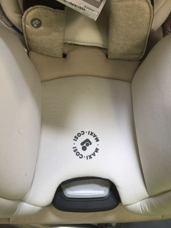 Photo 2 of Pria Max 3-in-1 Convertible Car Seat-------minor use if used at all 